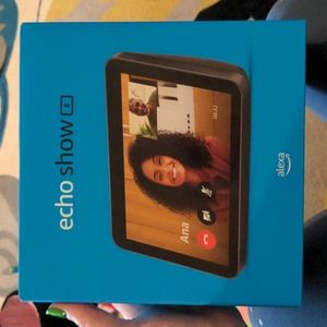 Alexa echo show 8